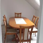 Gyoengyike Apartmanhaz 公寓 *